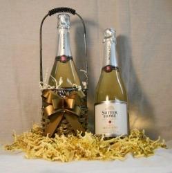 Bubbly Moscato Gift Basket