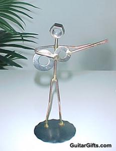 Acoustic Guitar Wirecraft Figurine